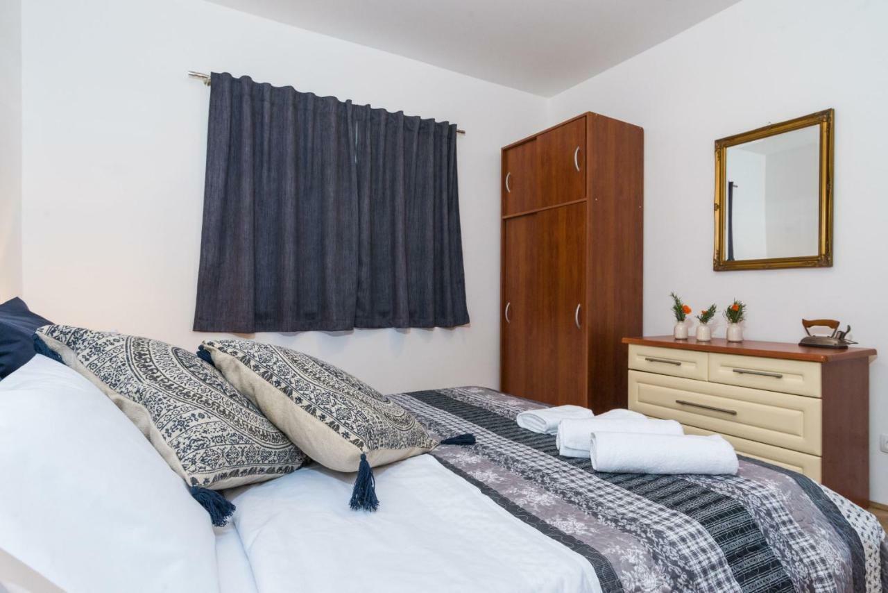 Apartment Okrug Gornji - Trogir With Sea View Eksteriør bilde